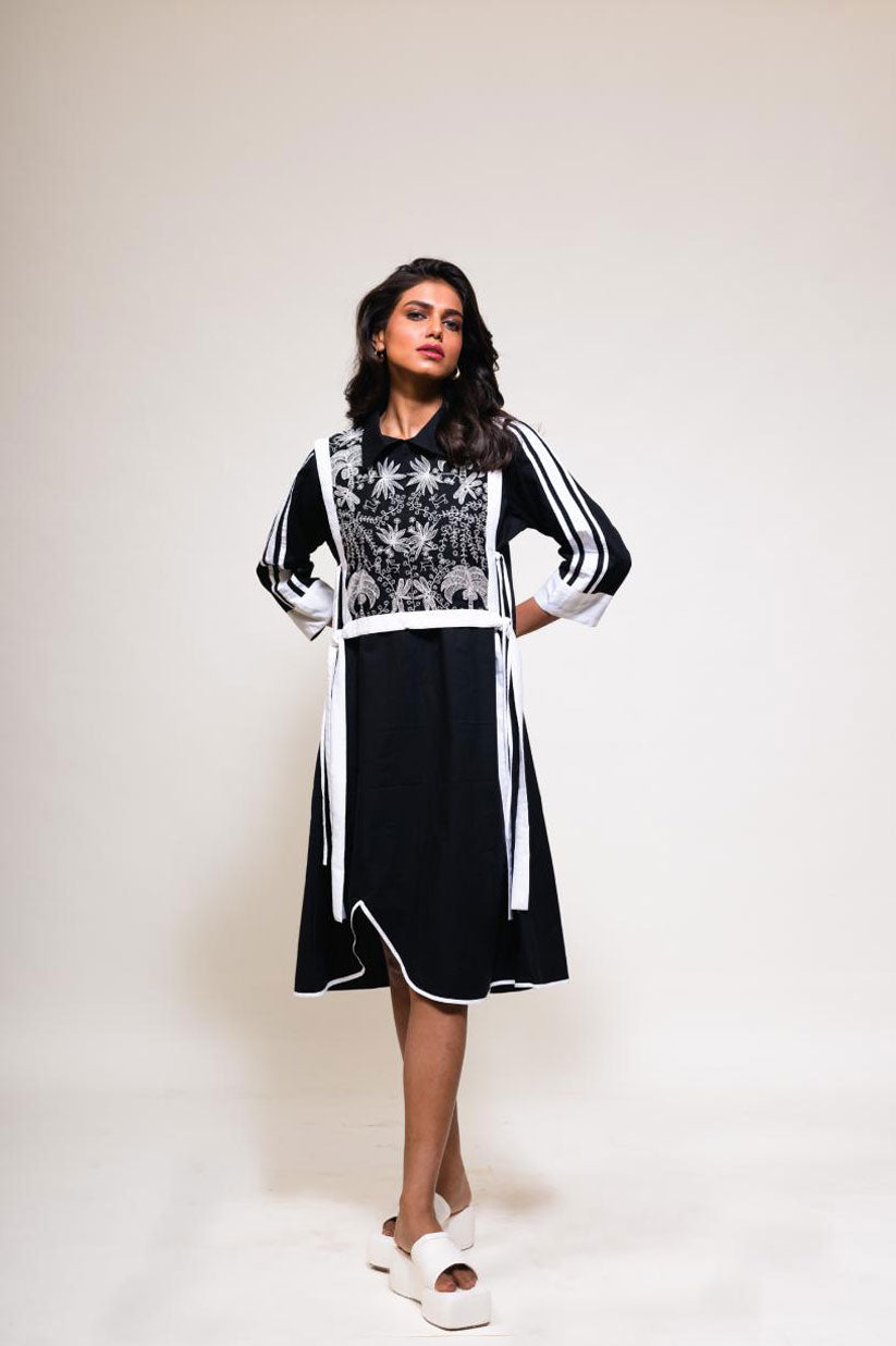 Wilderness Dress in Black