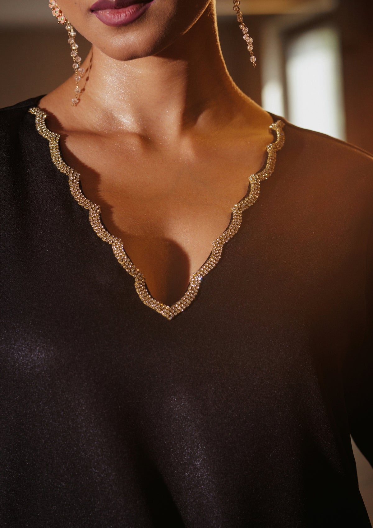 Black Stonework Scallop Dress - View 4