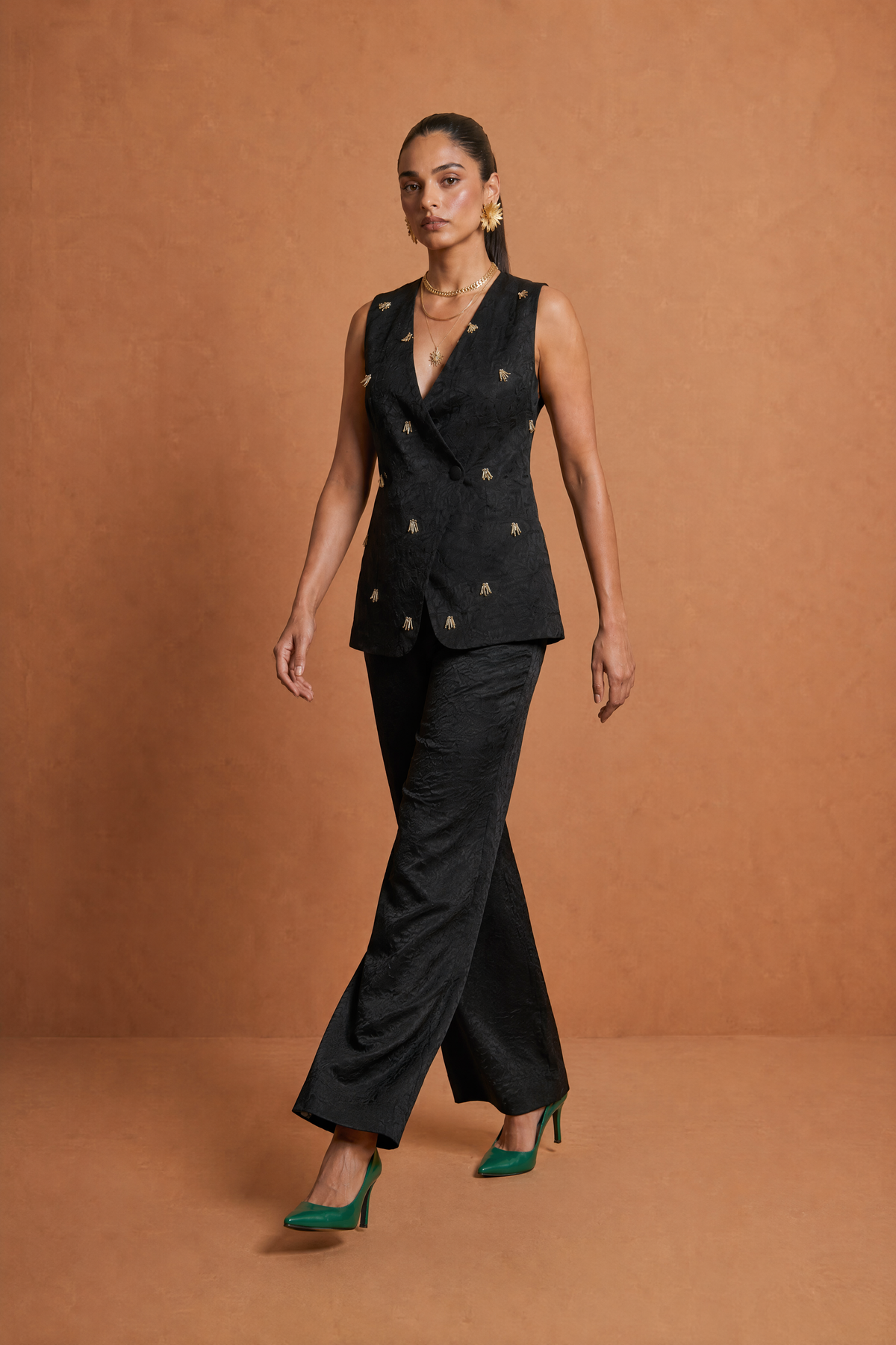 Black Gold Chir-Pipe Blazer Set - View 3