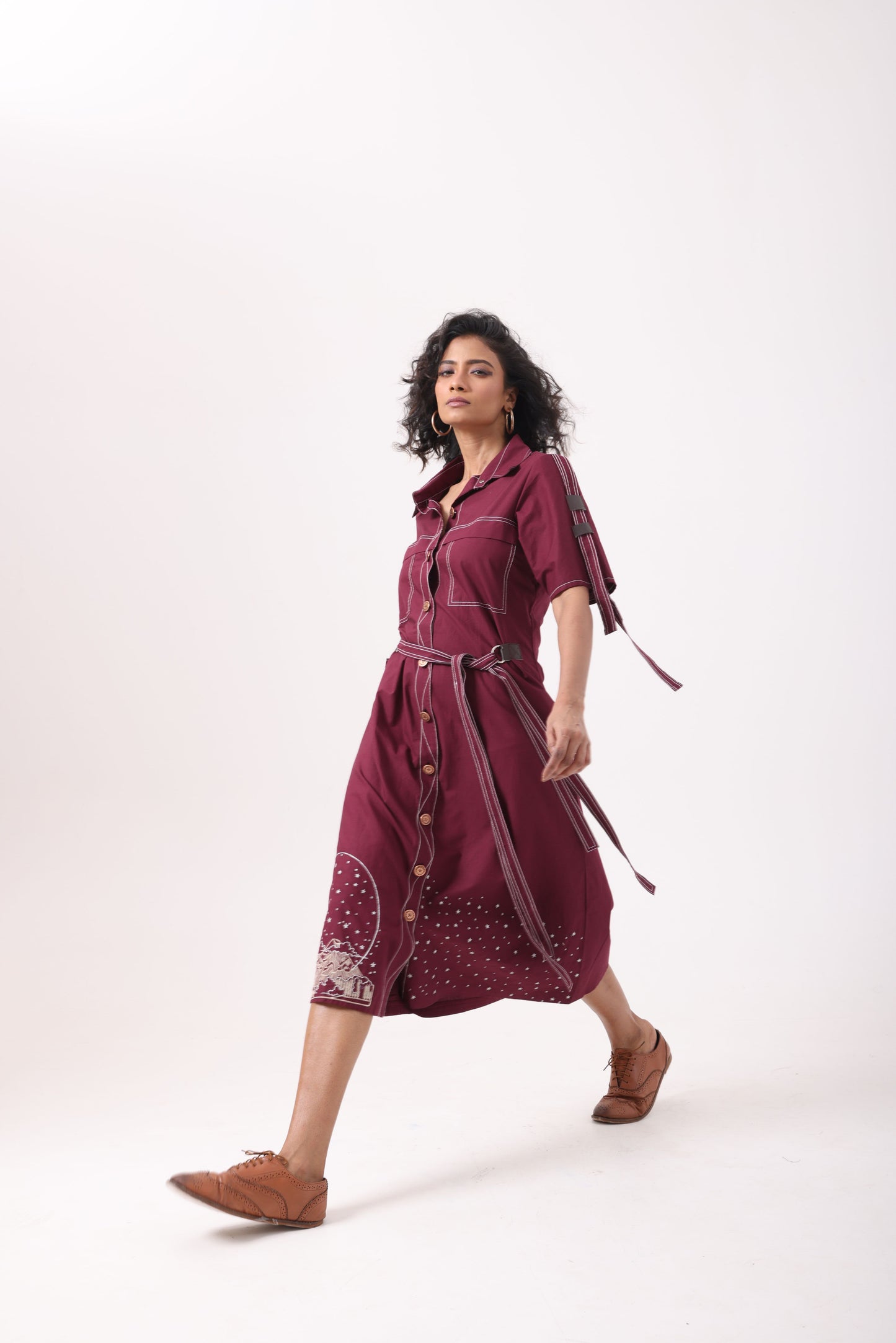 Circle Star Dust Dress in Wine