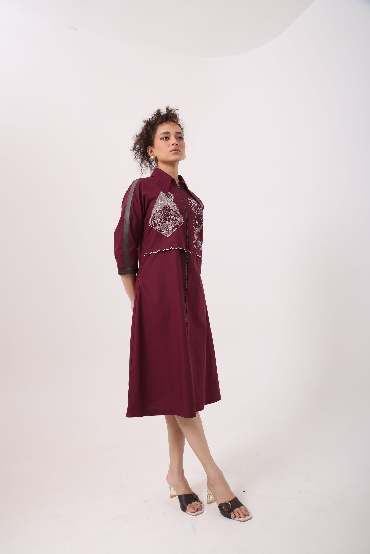 Mountain Scallop Dress in Wine