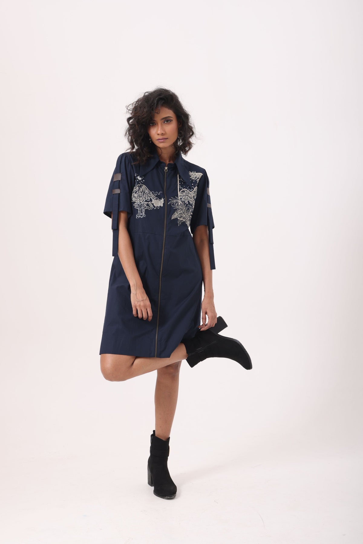 Mountain Straight Dress in Navy - View 2