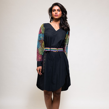 Waterlily Shift Dress in Black